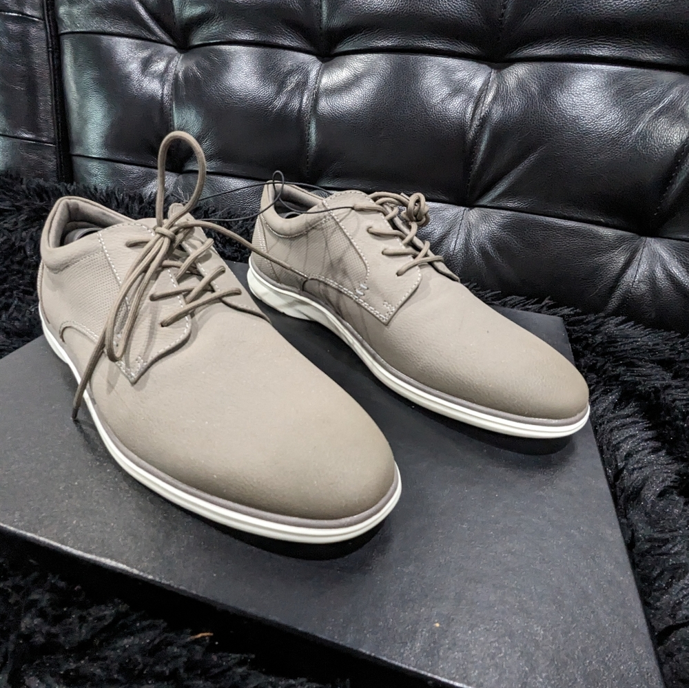 New Men's Dress Shoes